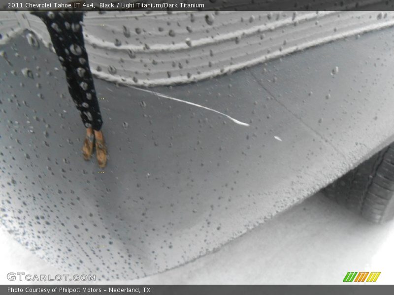 Black / Light Titanium/Dark Titanium 2011 Chevrolet Tahoe LT 4x4
