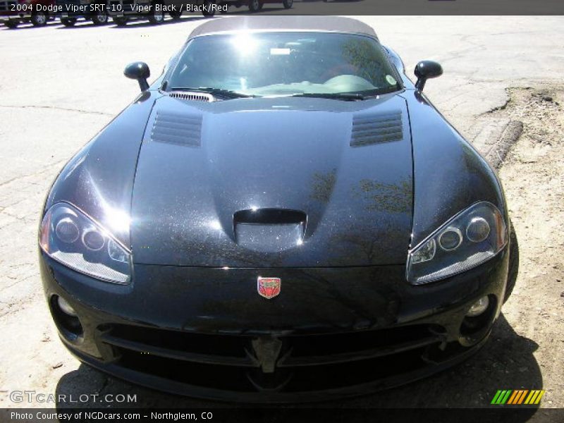 Viper Black / Black/Red 2004 Dodge Viper SRT-10