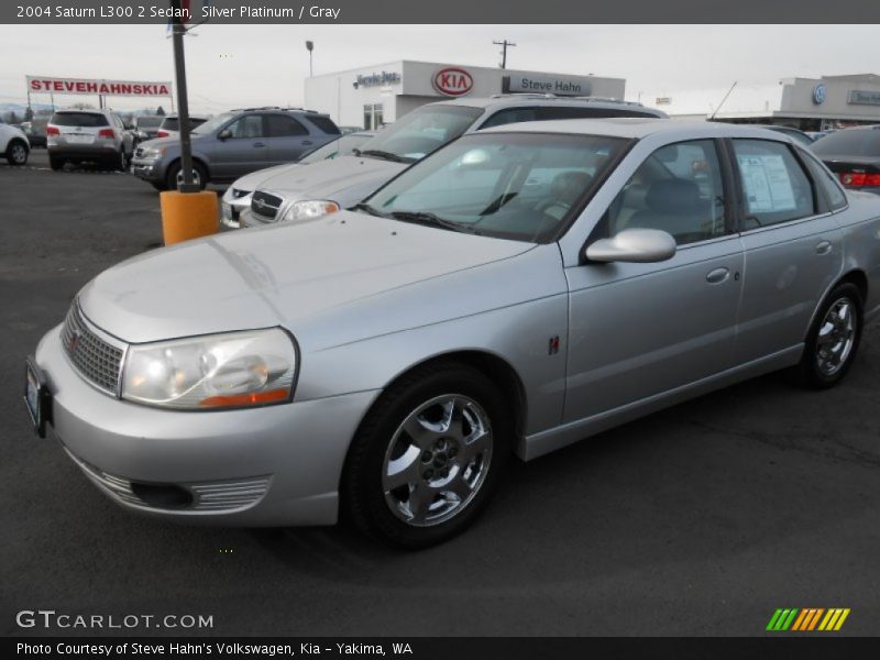 Silver Platinum / Gray 2004 Saturn L300 2 Sedan