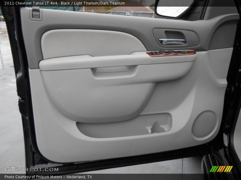 Black / Light Titanium/Dark Titanium 2011 Chevrolet Tahoe LT 4x4