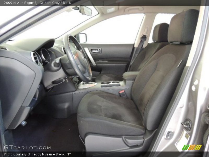 Gotham Gray / Black 2009 Nissan Rogue S