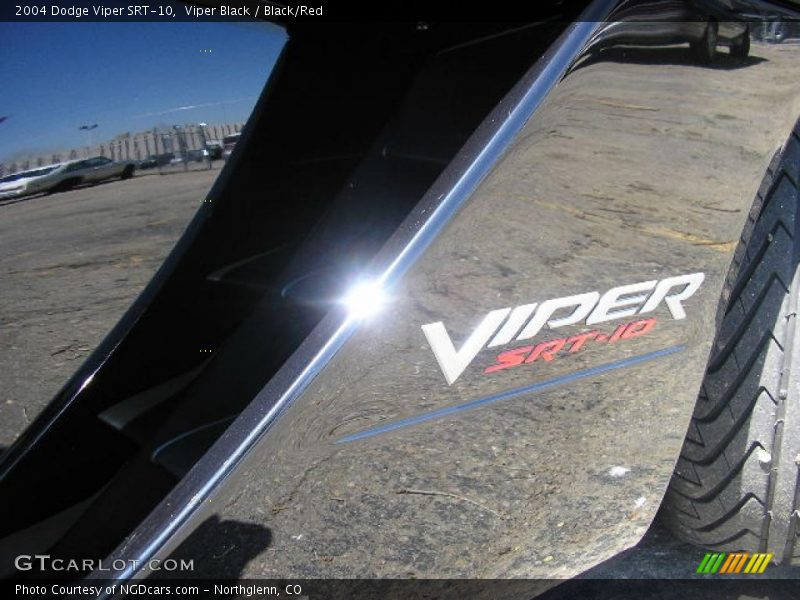 Viper Black / Black/Red 2004 Dodge Viper SRT-10