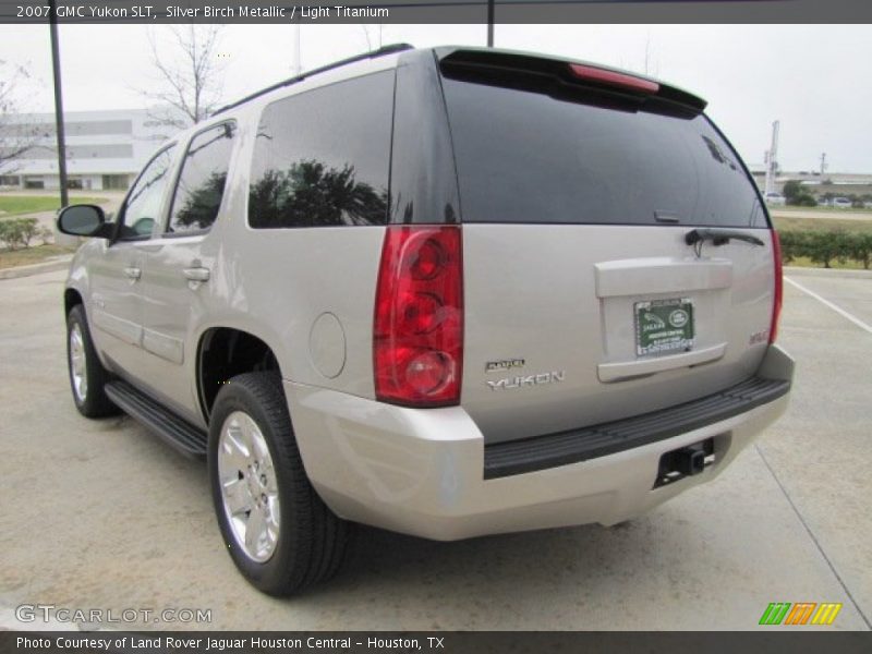 Silver Birch Metallic / Light Titanium 2007 GMC Yukon SLT