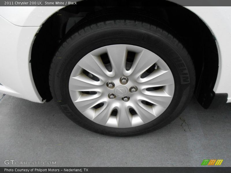 Stone White / Black 2011 Chrysler 200 LX
