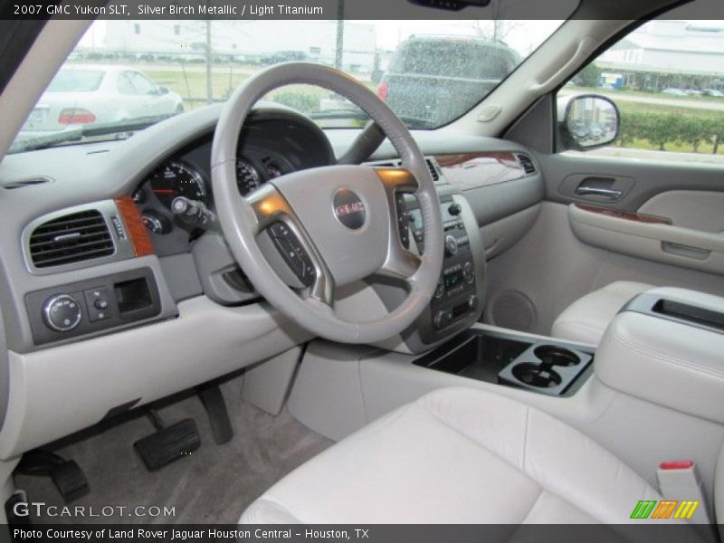 Silver Birch Metallic / Light Titanium 2007 GMC Yukon SLT