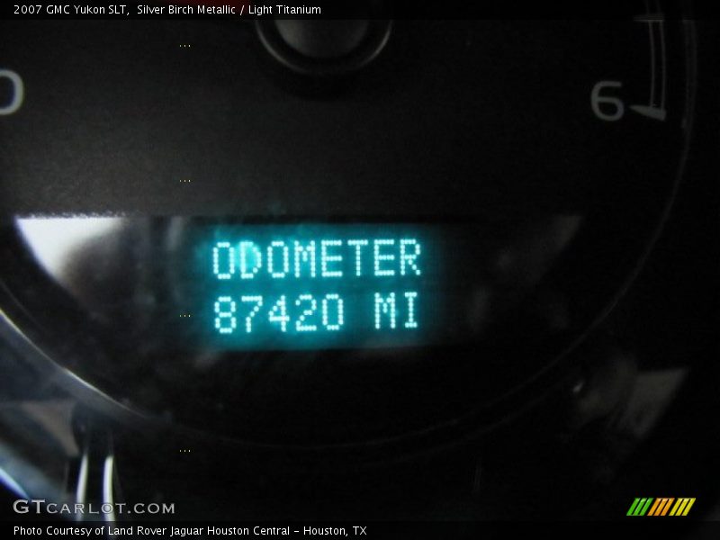 Silver Birch Metallic / Light Titanium 2007 GMC Yukon SLT