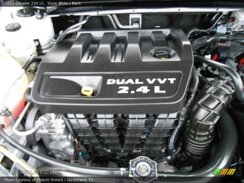 Stone White / Black 2011 Chrysler 200 LX