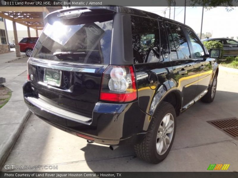 Baltic Blue Metallic / Almond 2011 Land Rover LR2 HSE