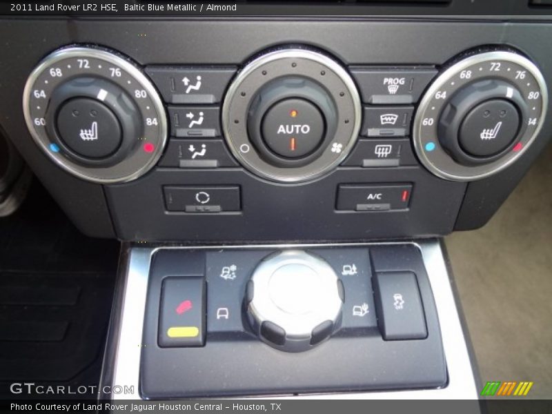 Baltic Blue Metallic / Almond 2011 Land Rover LR2 HSE