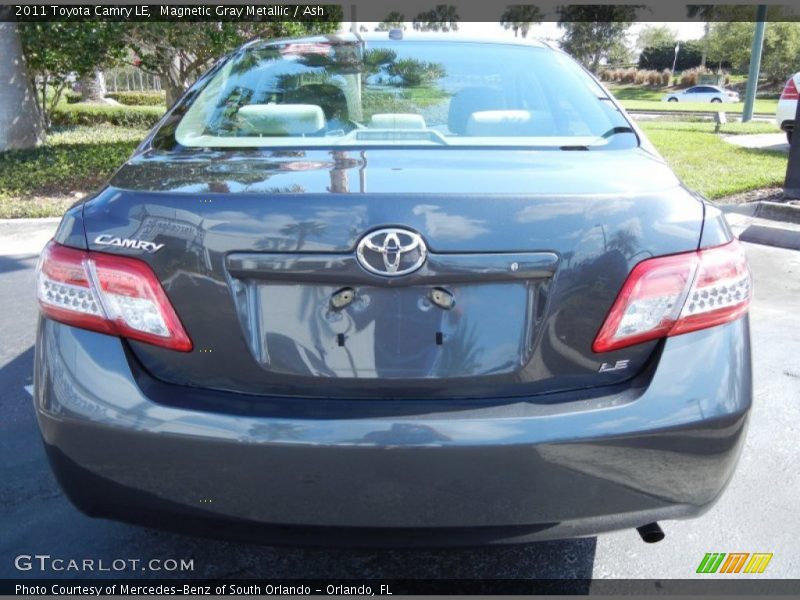 Magnetic Gray Metallic / Ash 2011 Toyota Camry LE