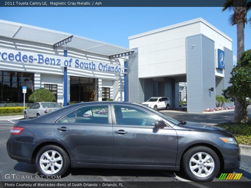 Magnetic Gray Metallic / Ash 2011 Toyota Camry LE