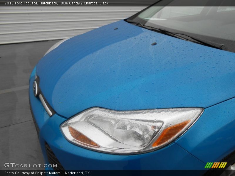 Blue Candy / Charcoal Black 2013 Ford Focus SE Hatchback