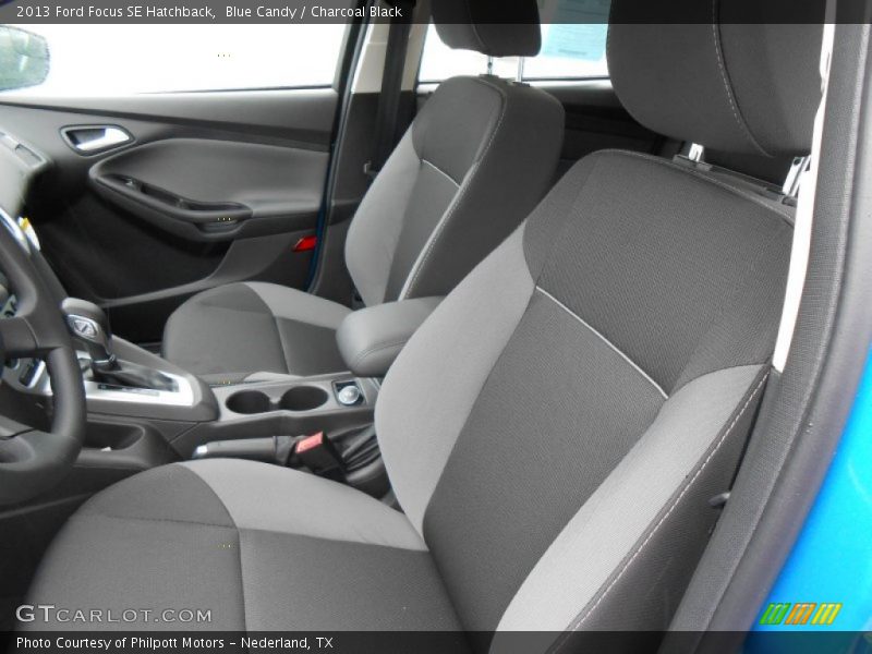 Blue Candy / Charcoal Black 2013 Ford Focus SE Hatchback
