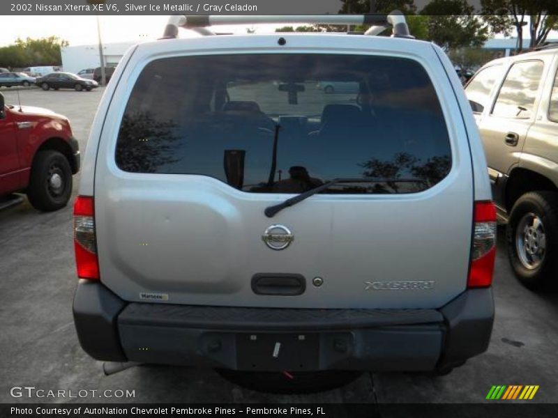 Silver Ice Metallic / Gray Celadon 2002 Nissan Xterra XE V6