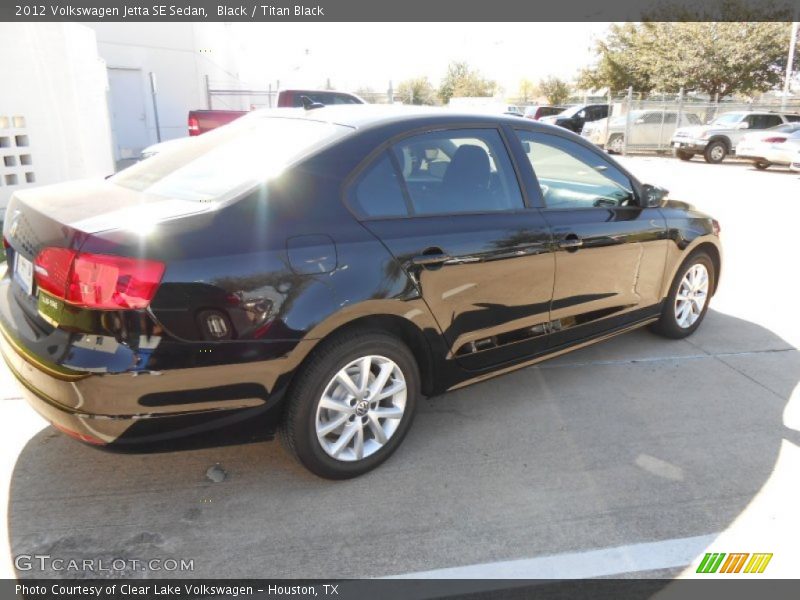 Black / Titan Black 2012 Volkswagen Jetta SE Sedan