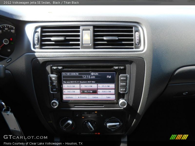 Black / Titan Black 2012 Volkswagen Jetta SE Sedan