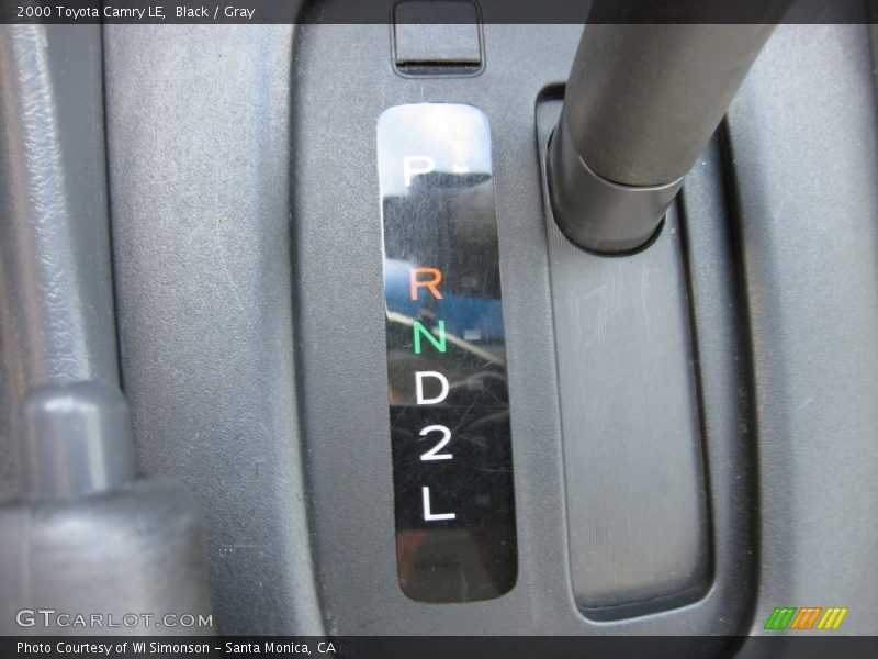 Black / Gray 2000 Toyota Camry LE