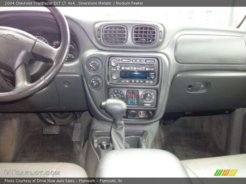 Silverstone Metallic / Medium Pewter 2004 Chevrolet TrailBlazer EXT LT 4x4