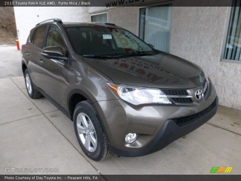 Front 3/4 View of 2013 RAV4 XLE AWD