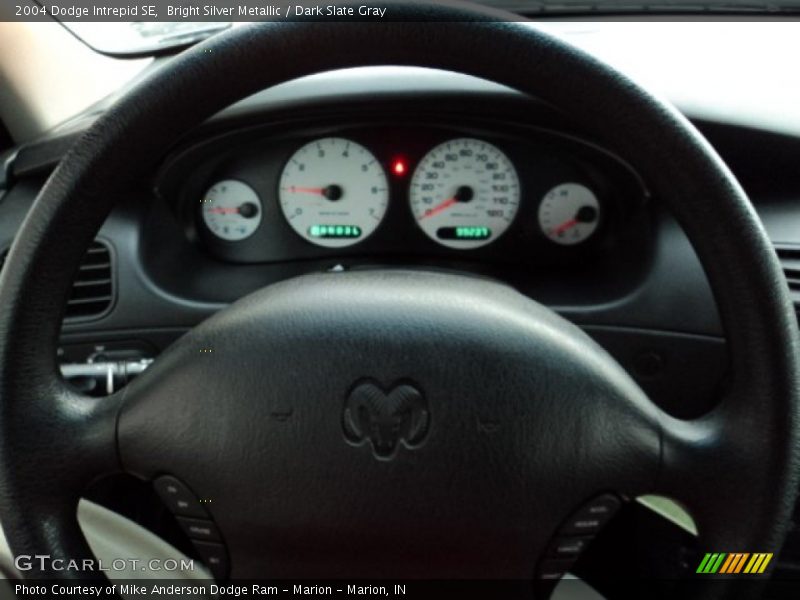 Bright Silver Metallic / Dark Slate Gray 2004 Dodge Intrepid SE
