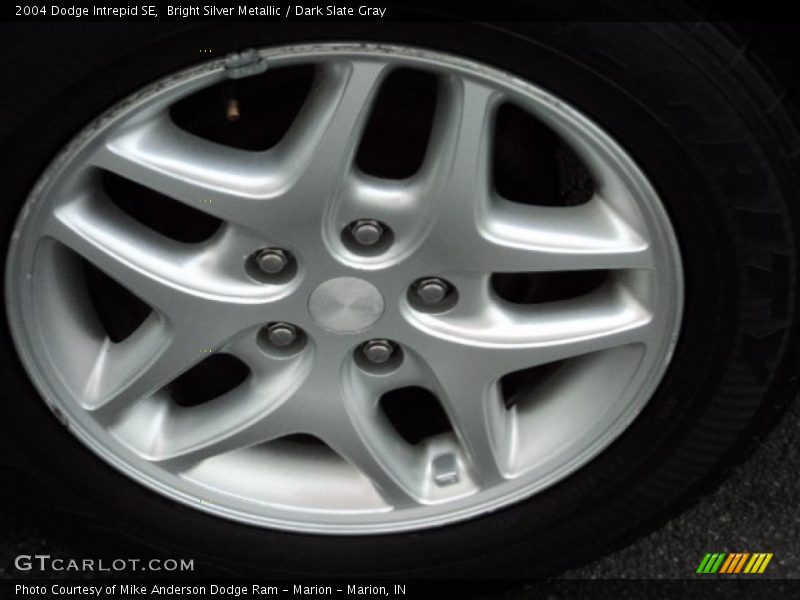 Bright Silver Metallic / Dark Slate Gray 2004 Dodge Intrepid SE