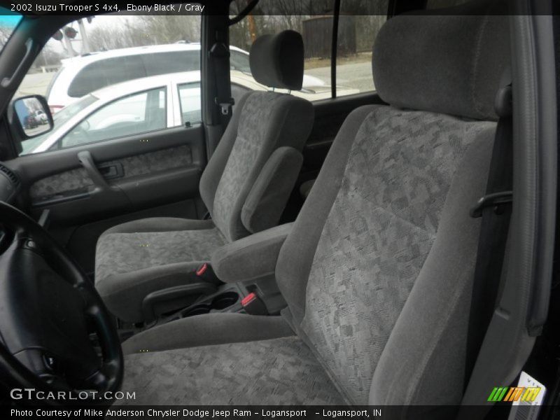 Front Seat of 2002 Trooper S 4x4