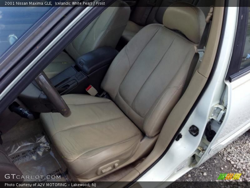 Icelandic White Pearl / Frost 2001 Nissan Maxima GLE