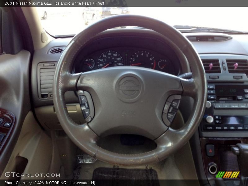 Icelandic White Pearl / Frost 2001 Nissan Maxima GLE