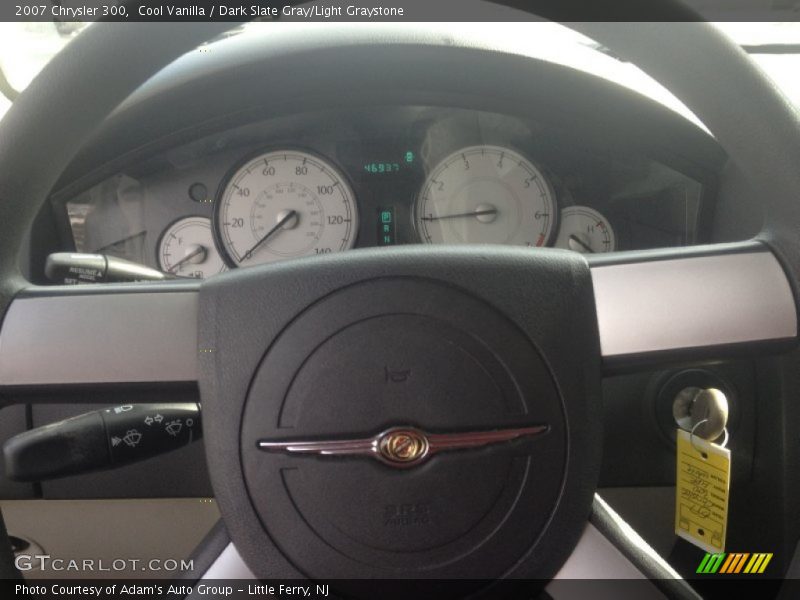 Cool Vanilla / Dark Slate Gray/Light Graystone 2007 Chrysler 300