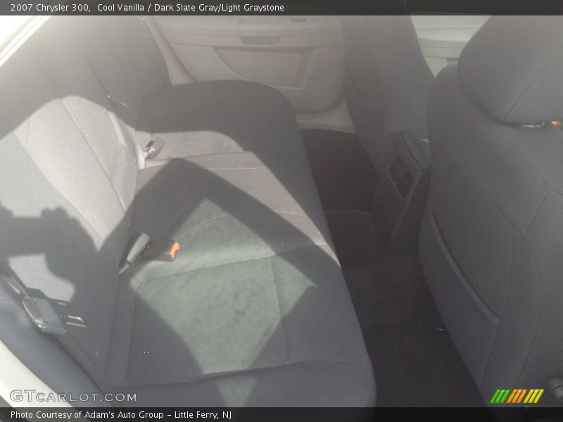 Cool Vanilla / Dark Slate Gray/Light Graystone 2007 Chrysler 300