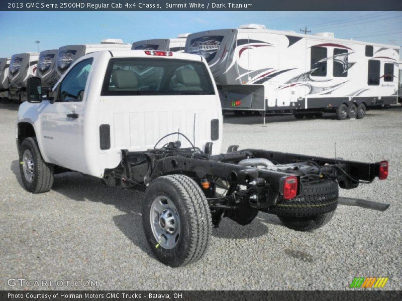  2013 Sierra 2500HD Regular Cab 4x4 Chassis Summit White