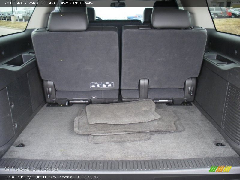  2013 Yukon XL SLT 4x4 Trunk