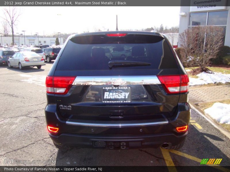Maximum Steel Metallic / Black 2012 Jeep Grand Cherokee Limited 4x4