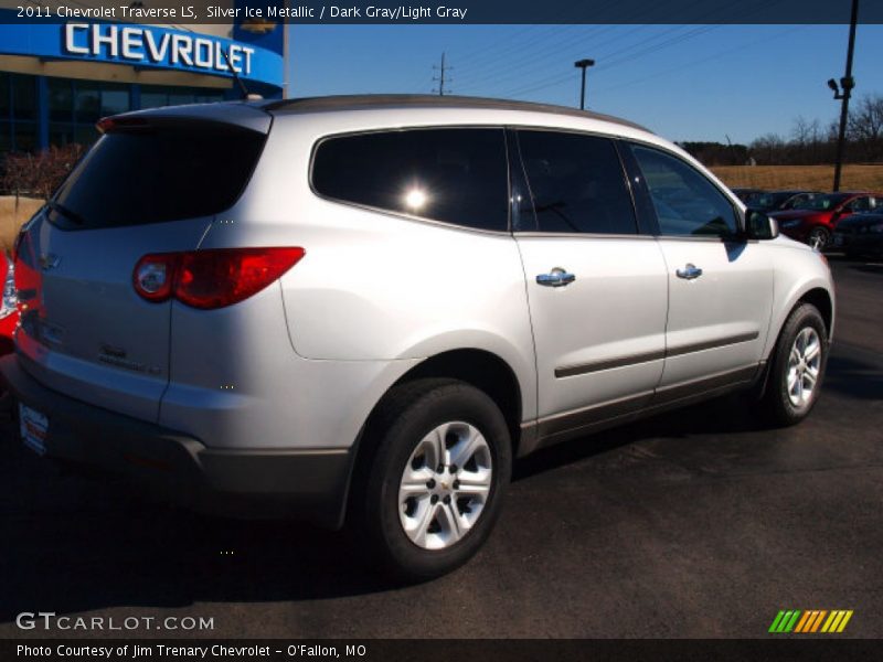 Silver Ice Metallic / Dark Gray/Light Gray 2011 Chevrolet Traverse LS