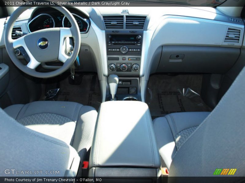 Silver Ice Metallic / Dark Gray/Light Gray 2011 Chevrolet Traverse LS
