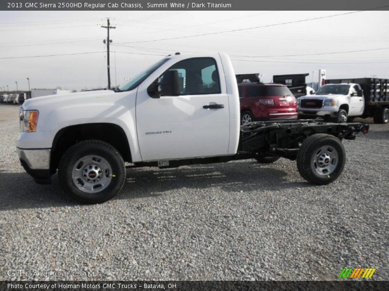 Summit White / Dark Titanium 2013 GMC Sierra 2500HD Regular Cab Chassis