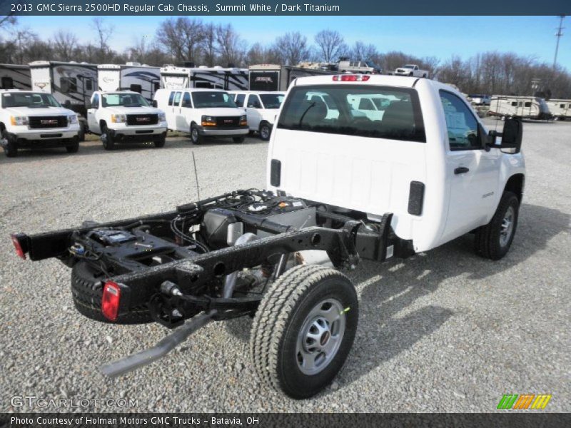 Summit White / Dark Titanium 2013 GMC Sierra 2500HD Regular Cab Chassis