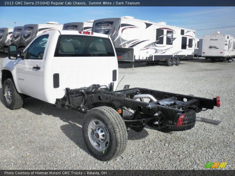 Summit White / Dark Titanium 2013 GMC Sierra 2500HD Regular Cab Chassis