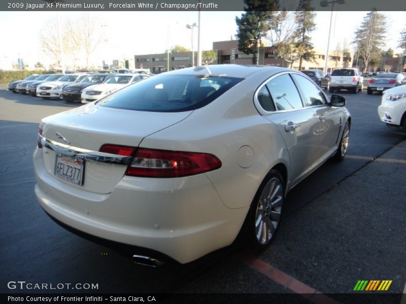 Porcelain White / Champagne/Truffle 2009 Jaguar XF Premium Luxury