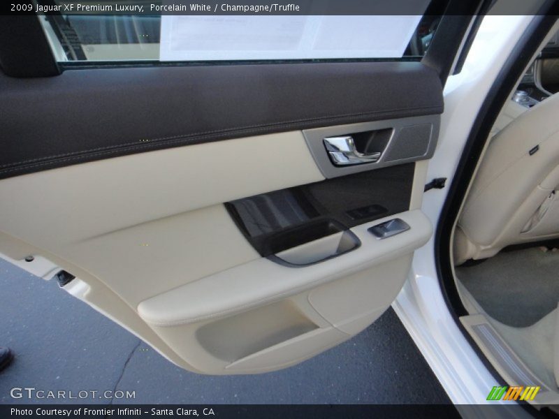 Porcelain White / Champagne/Truffle 2009 Jaguar XF Premium Luxury