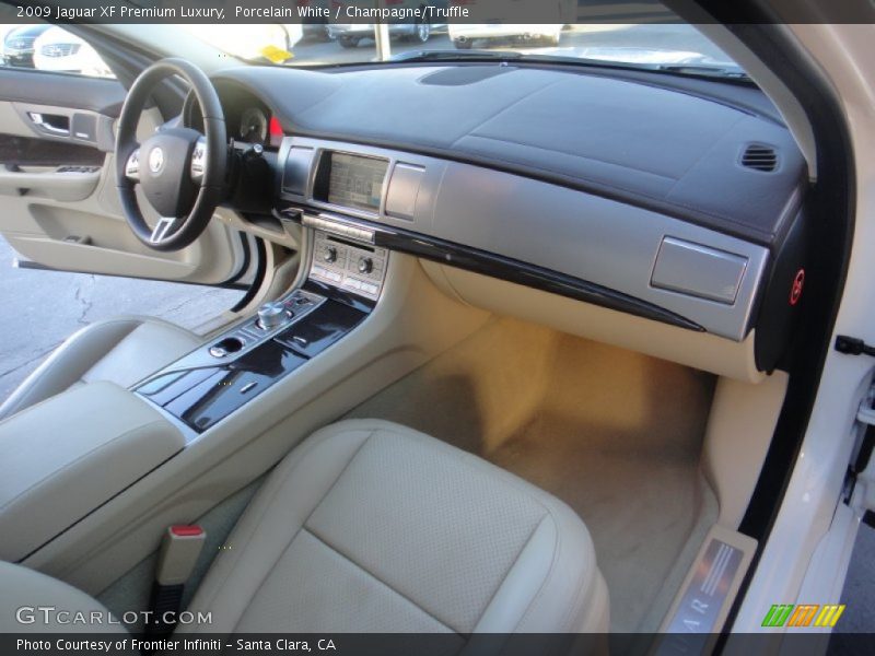 Porcelain White / Champagne/Truffle 2009 Jaguar XF Premium Luxury