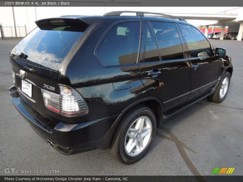 Jet Black / Black 2005 BMW X5 4.4i