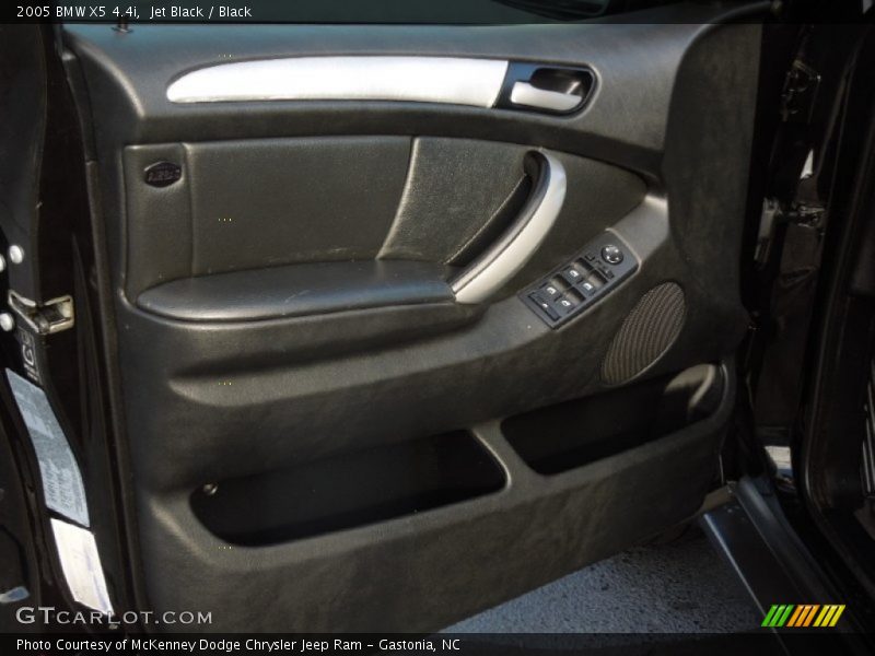 Jet Black / Black 2005 BMW X5 4.4i