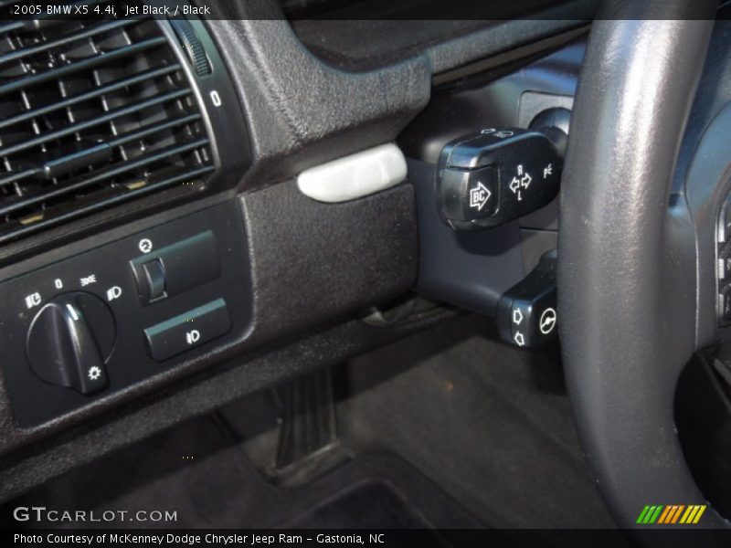 Jet Black / Black 2005 BMW X5 4.4i