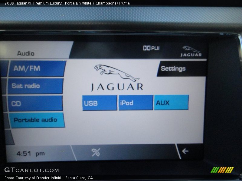 Porcelain White / Champagne/Truffle 2009 Jaguar XF Premium Luxury
