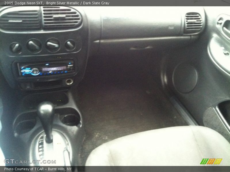 Bright Silver Metallic / Dark Slate Gray 2005 Dodge Neon SXT