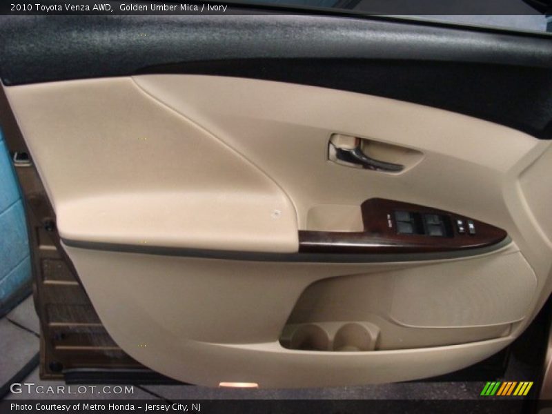 Golden Umber Mica / Ivory 2010 Toyota Venza AWD