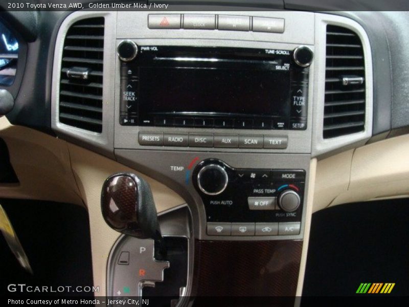 Golden Umber Mica / Ivory 2010 Toyota Venza AWD