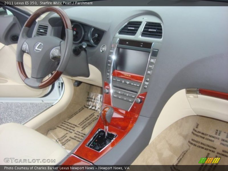 Starfire White Pearl / Parchment 2011 Lexus ES 350