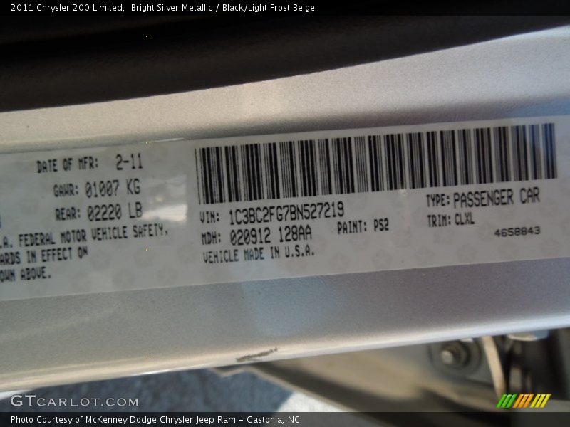 Bright Silver Metallic / Black/Light Frost Beige 2011 Chrysler 200 Limited